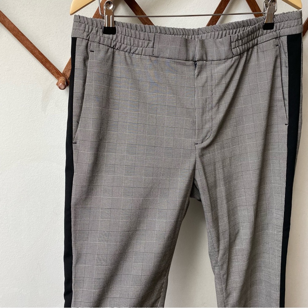 Houndstooth Plaid Skinny Fit Pants - Picture 5 of 12